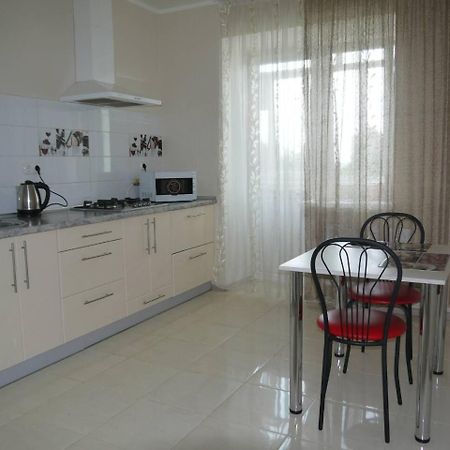 Appartement Хмельницьке Шосе 122А à Vinnytsia Extérieur photo